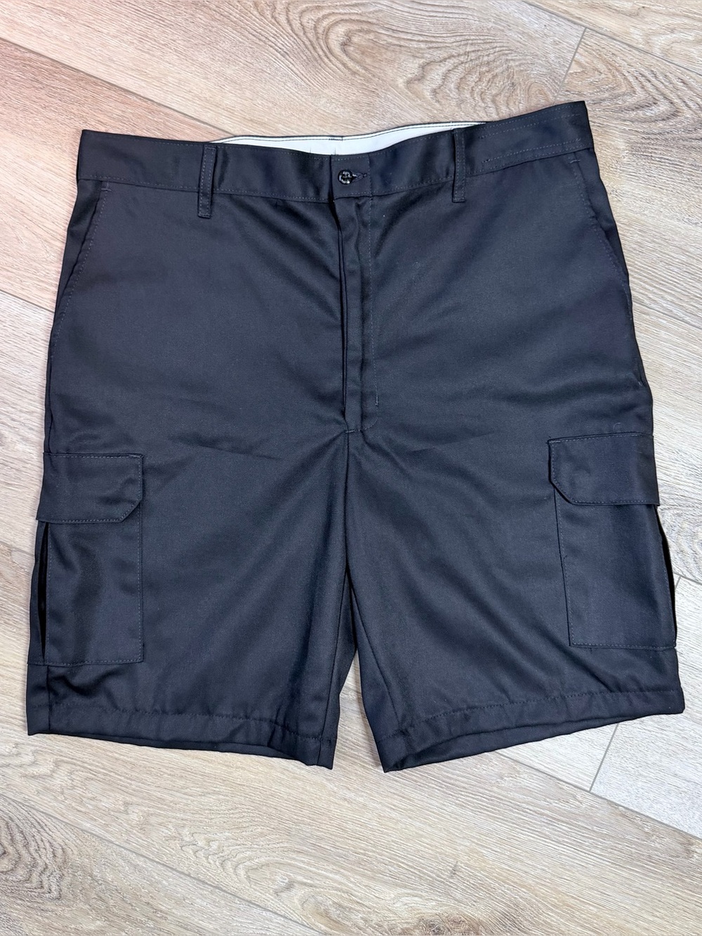 Regent Uniform Industrial Black Cargo Work Shorts Size 40, Industrial/Gorpcore